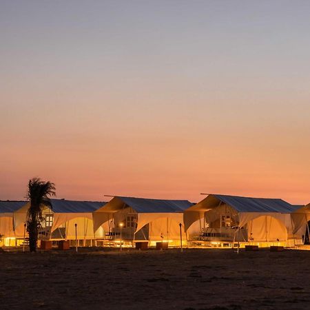 Zostel Sam Desert Экстерьер фото